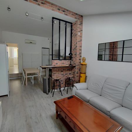 Appartement T2 48 M2 Independant Parking Public Gratuit A Proximite Béziers Exteriér fotografie